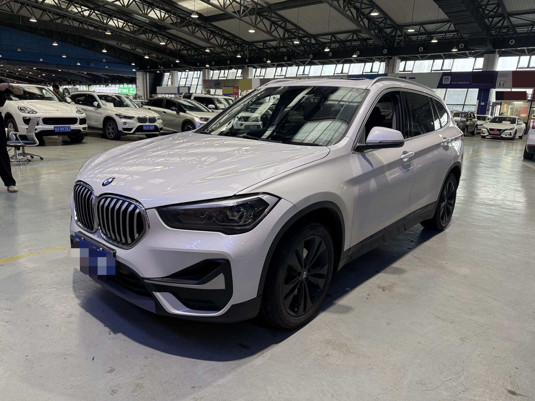 BMW X1 2022 BMW X1 2022 car image
