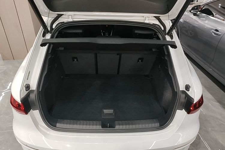Audi A3 2023 صورة سيارة #19