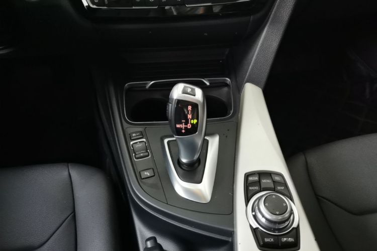 BMW 3 Series 2016 #14 BMW 3 Series 2016 car image #14