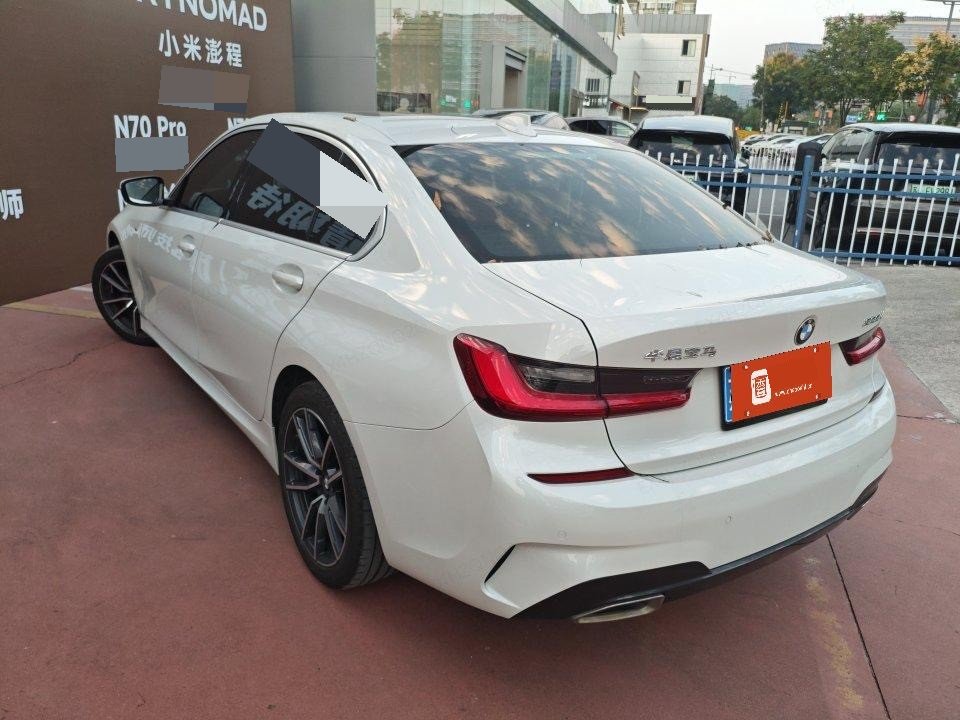 BMW 3 Series 2021 car image #3