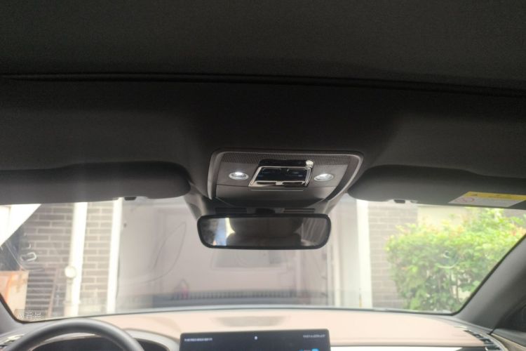 BYD Han 2023 car image #20