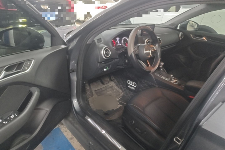Audi A3 2020 car image #16