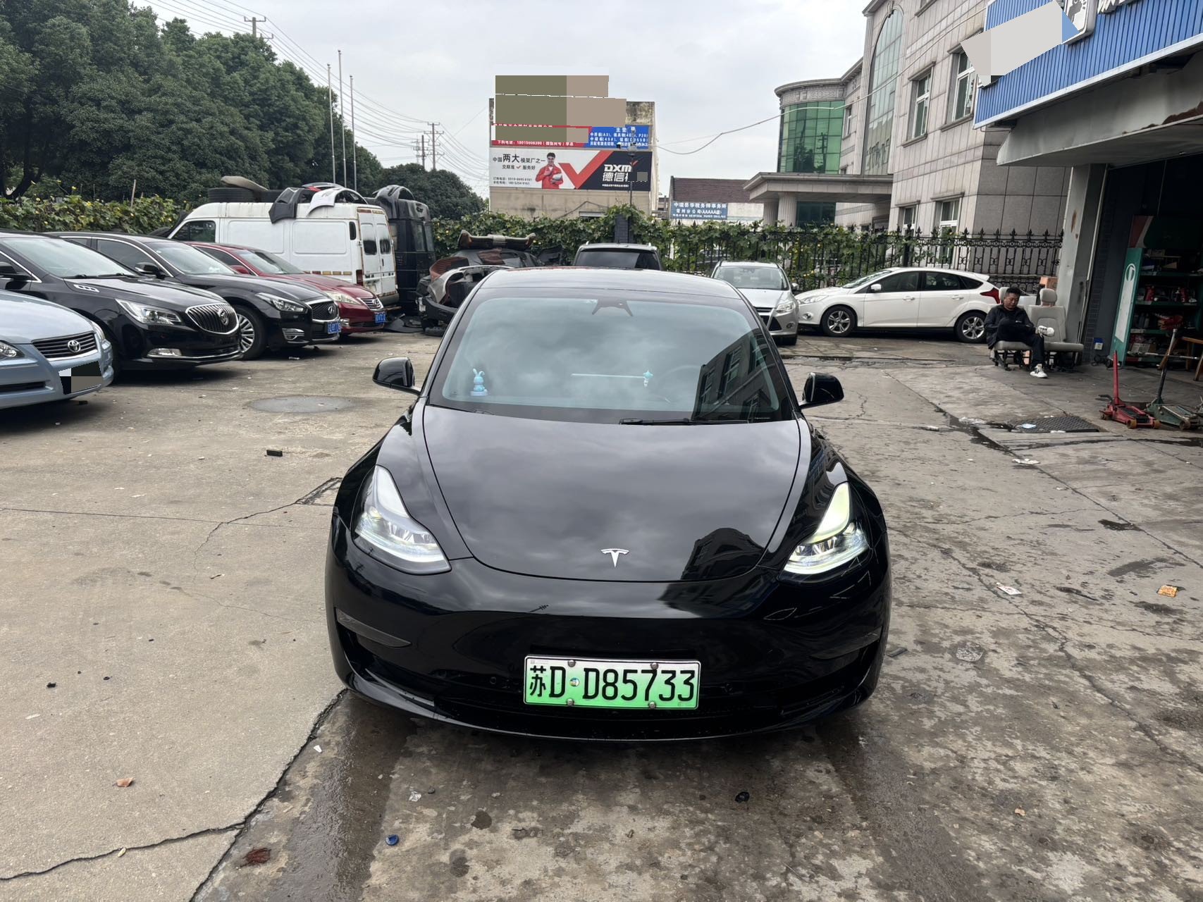 Tesla Model 3 2022 car image #3