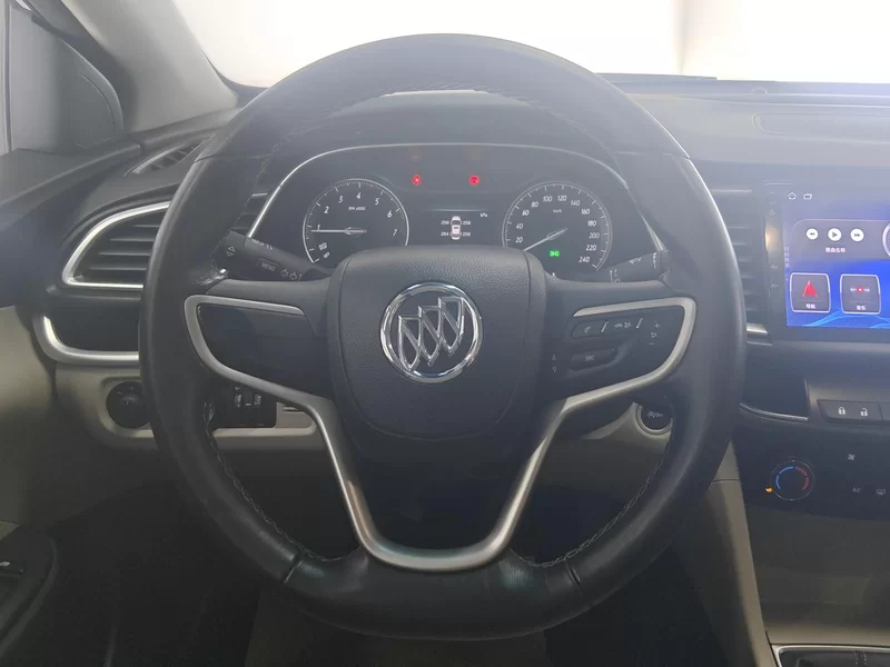 2018 #14 2018 car image #14