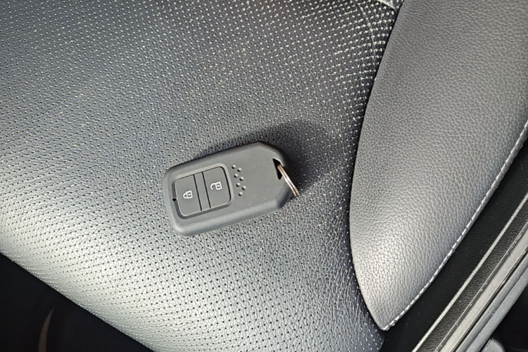 Honda CR-V 2016 car image #9