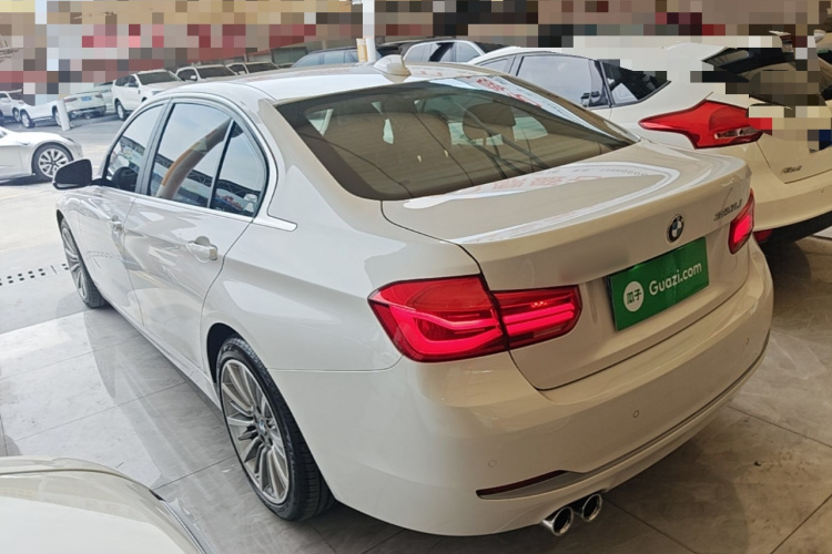 BMW 3 Series 2019 #5 BMW 3 Series 2019 car image #5