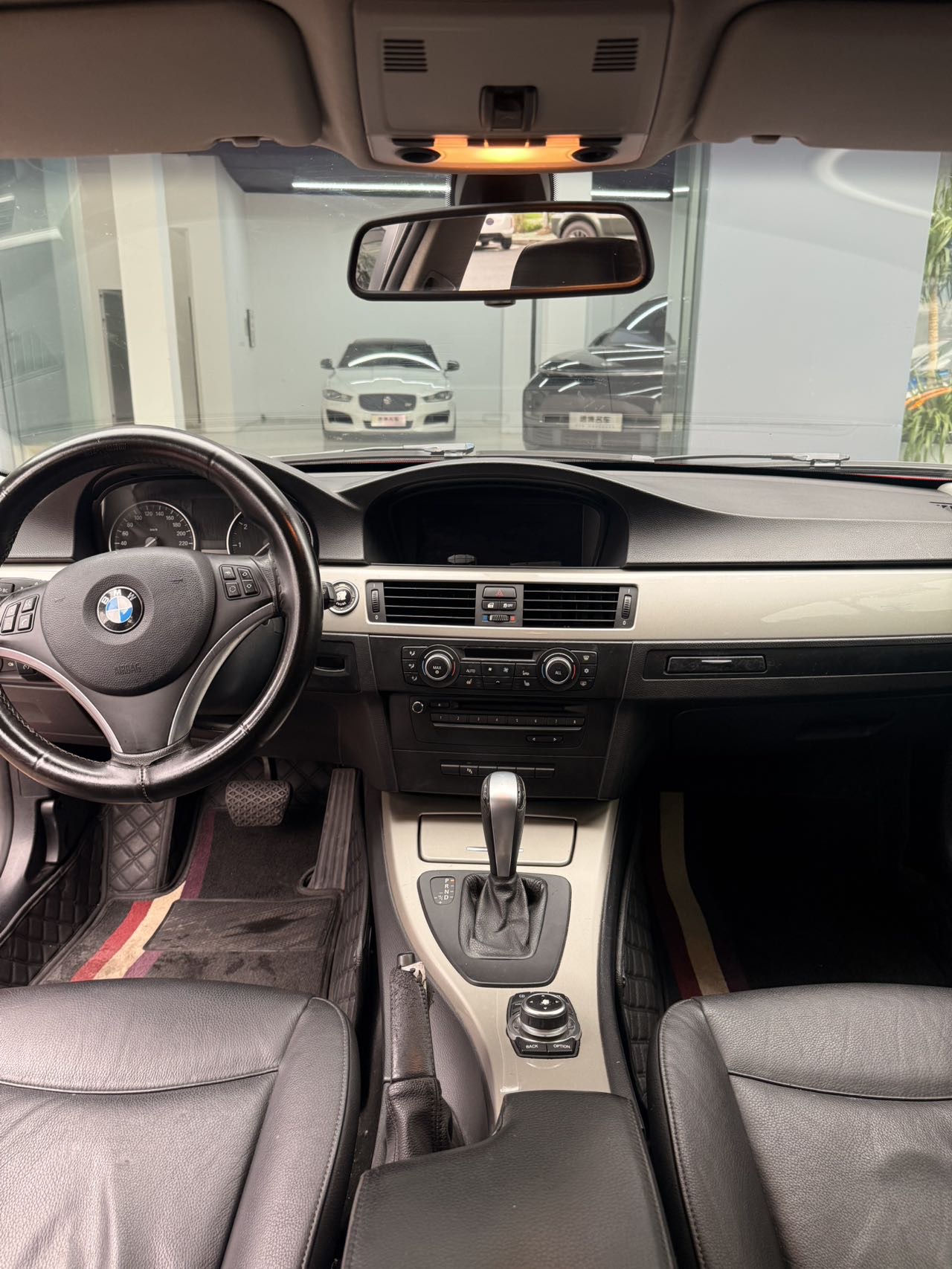 BMW 3 Series 2012 #9 BMW 3 Series 2012 car image #9