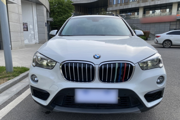BMW X1 2019 #3 BMW X1 2019 car image #3