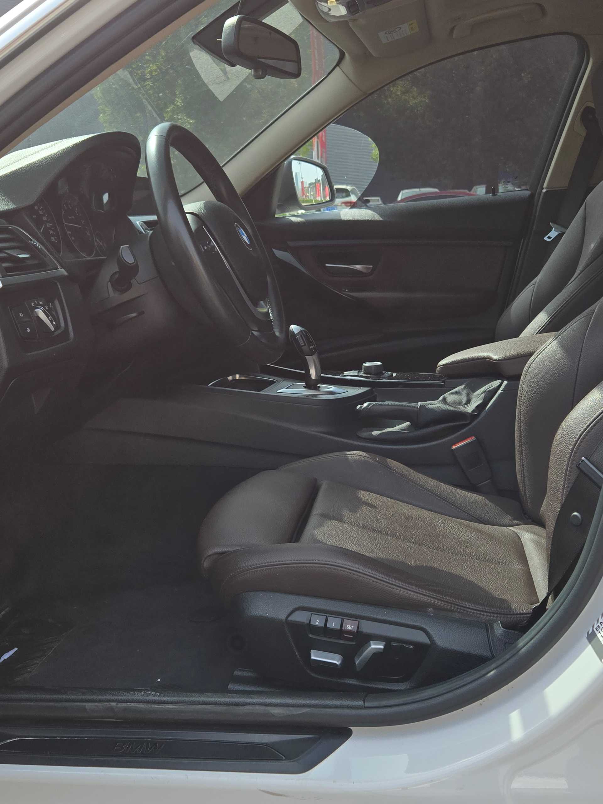 BMW 3 Series 2019 #3 BMW 3 Series 2019 immagine di auto #3