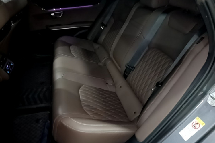 BYD Han 2021 car image #17