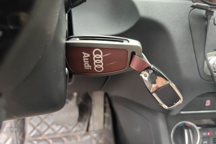 Audi Q3 2017 #10 Audi Q3 2017 car image #10