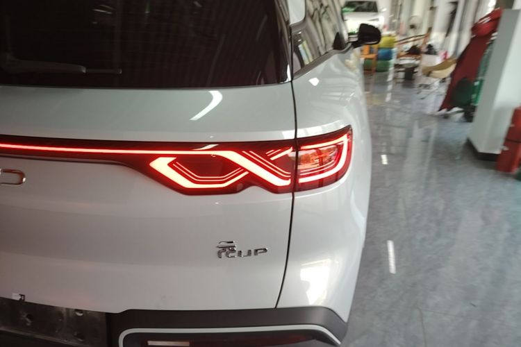 BYD YuanUP 2024 #8 BYD YuanUP 2024 car image #8