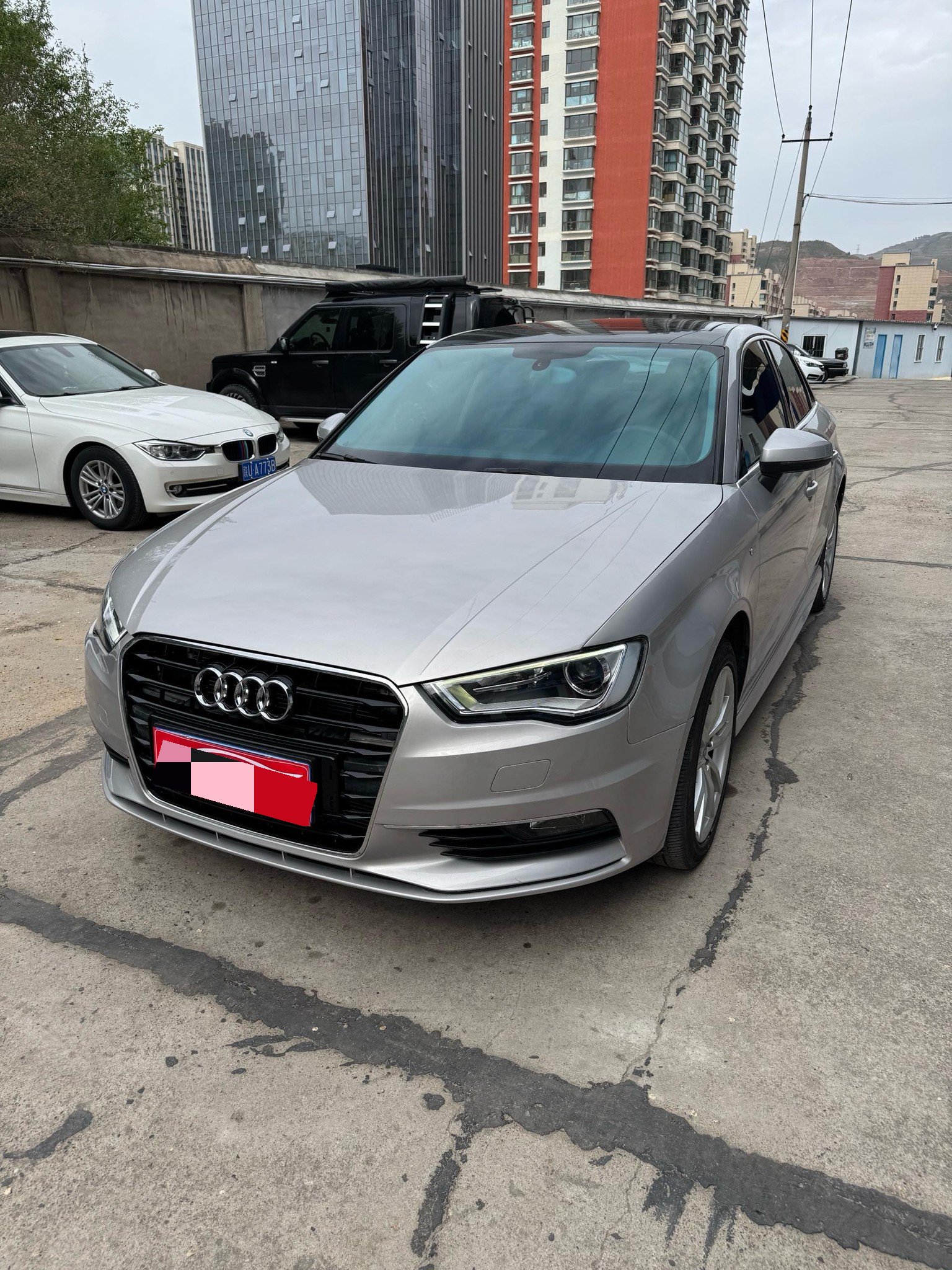 2014 2014 car image