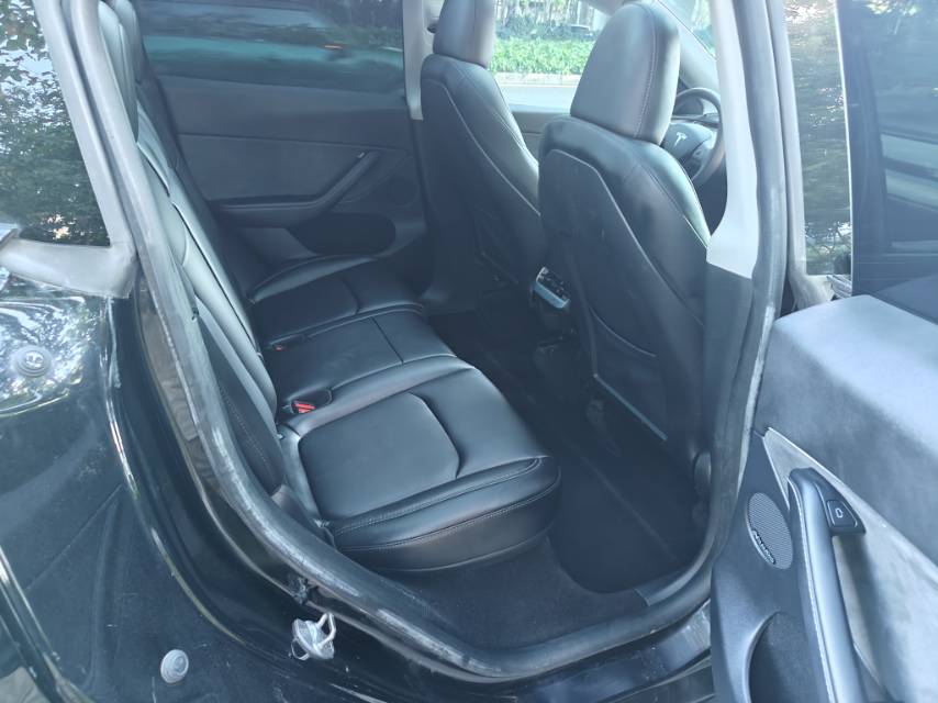 Tesla Model Y 2023 #7 Tesla Model Y 2023 immagine di auto #7