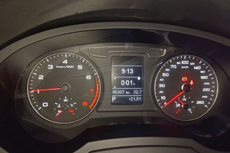 Audi Q3 2019 immagine di auto #16