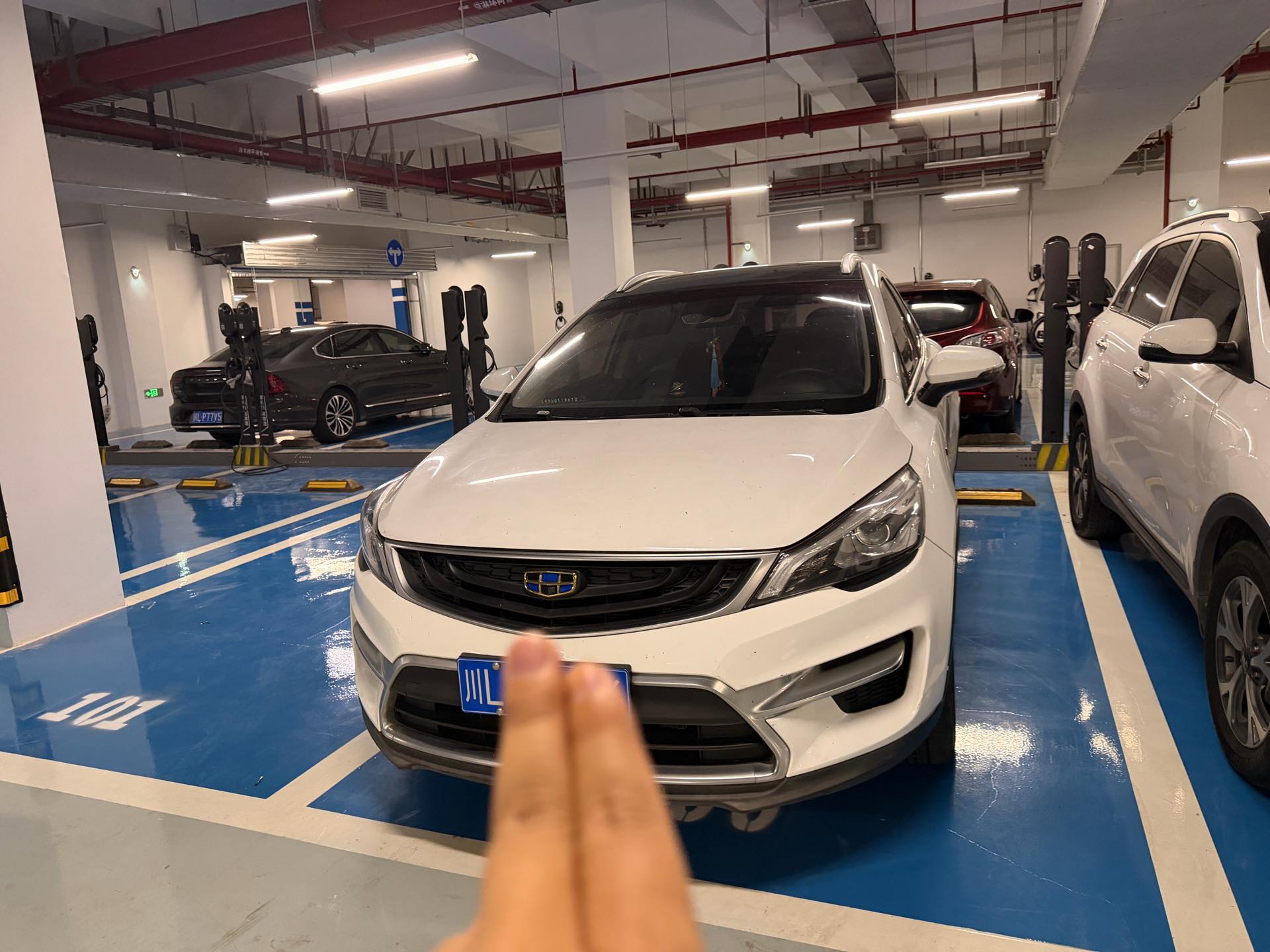 GEELY Emgrand GS 2019 car image #5