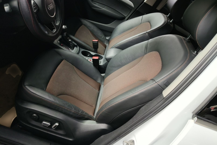Audi Q3 2018 #15 Audi Q3 2018 car image #15
