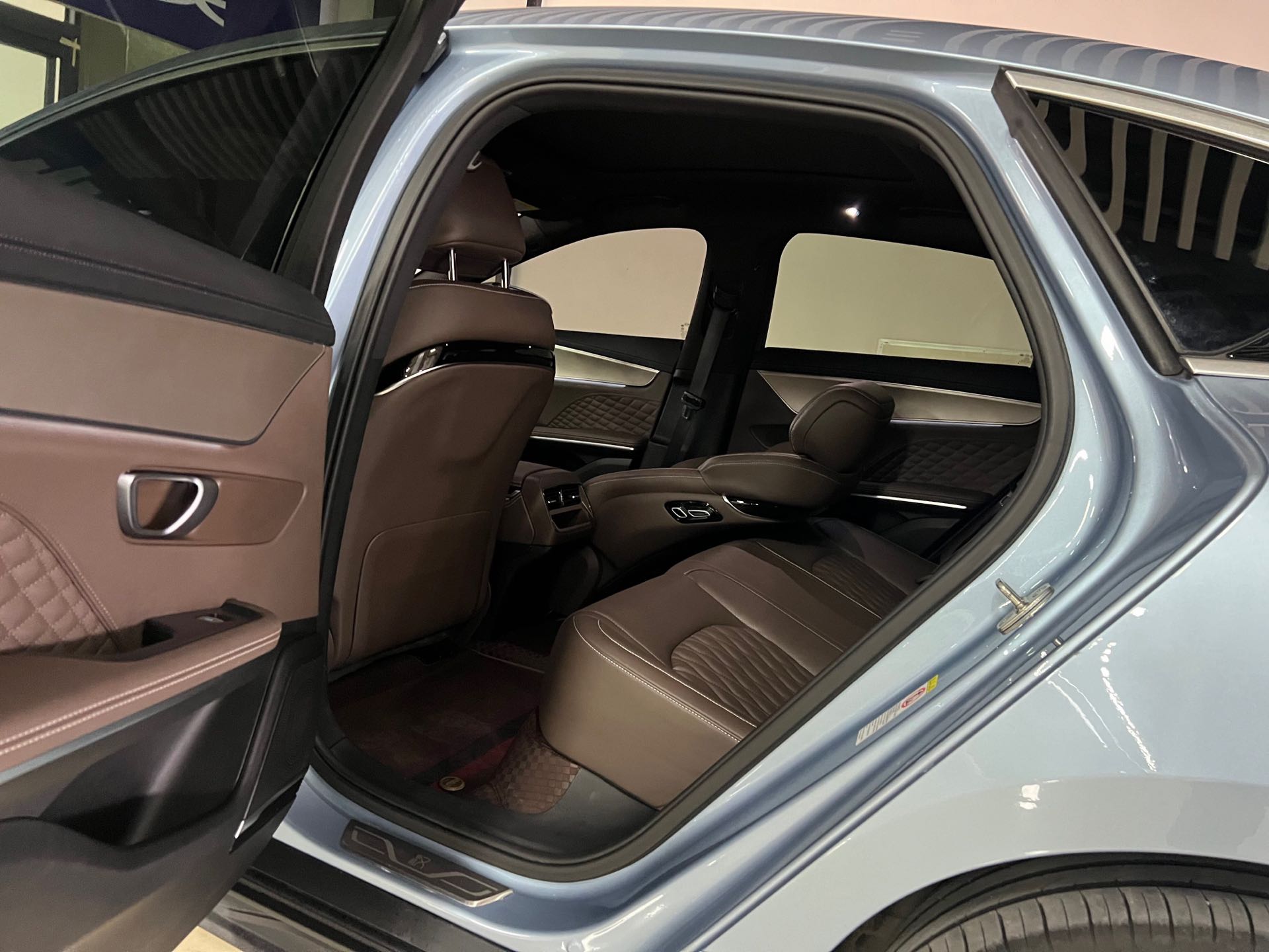 BYD Han 2023 #3 BYD Han 2023 изображение автомобиля #3