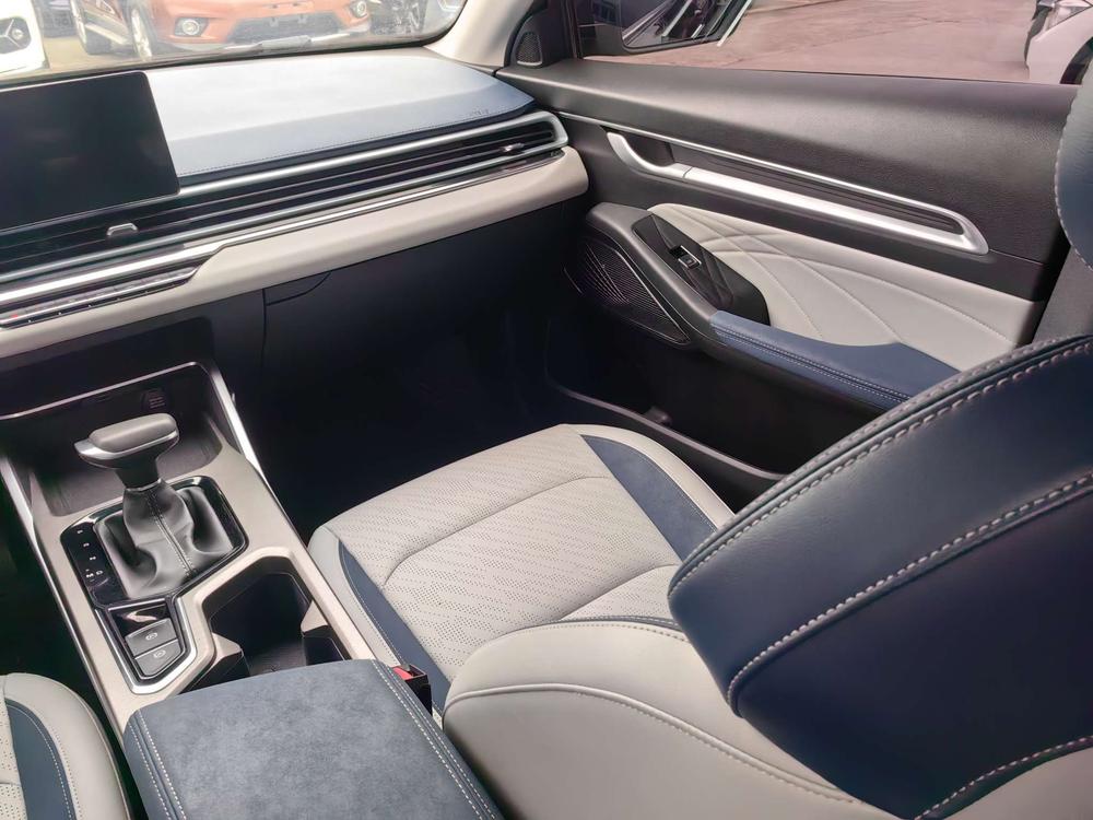 GEELY Emgrand 2022 car image #4