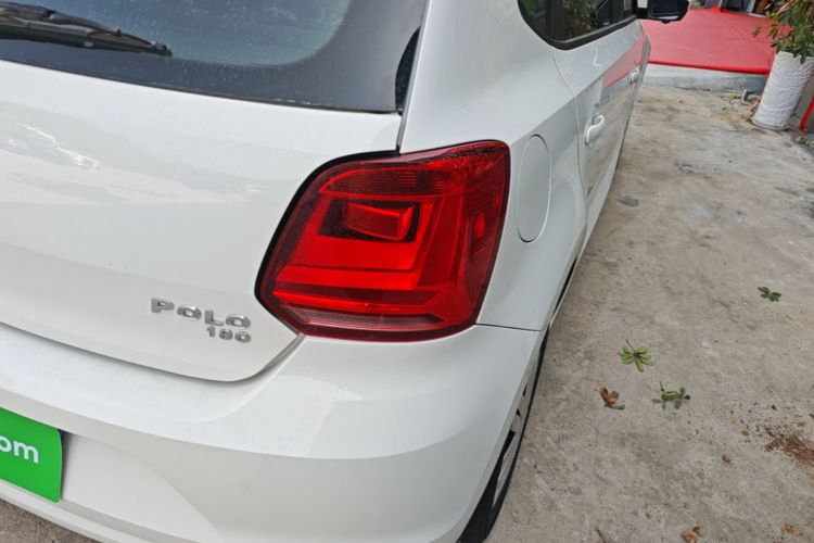 Volkswagen Polo 2018 car image #8