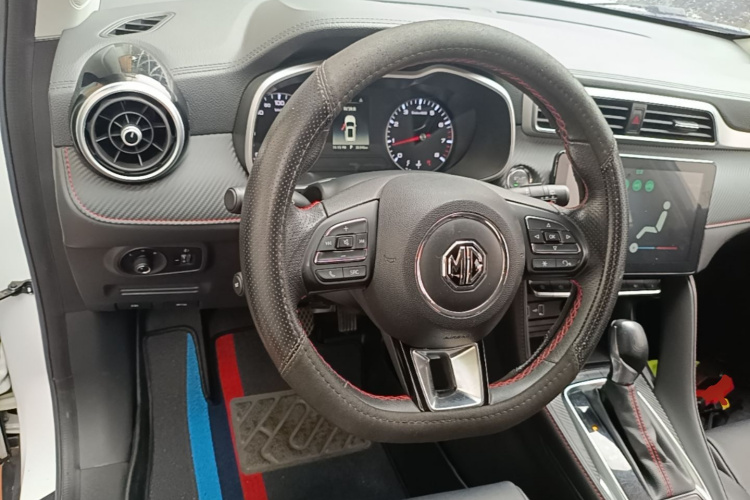MG ZS 2020 car image #15