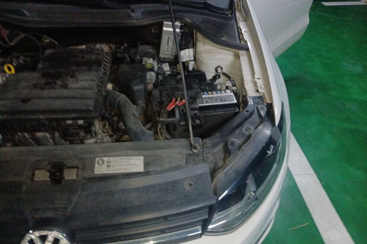 Volkswagen Polo 2019 car image #29