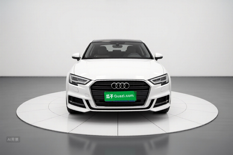 Audi A3 2019 car image #3