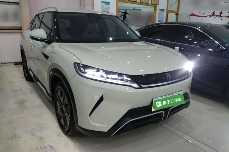 BYD YuanUP 2024 #4 BYD YuanUP 2024 صورة سيارة #4