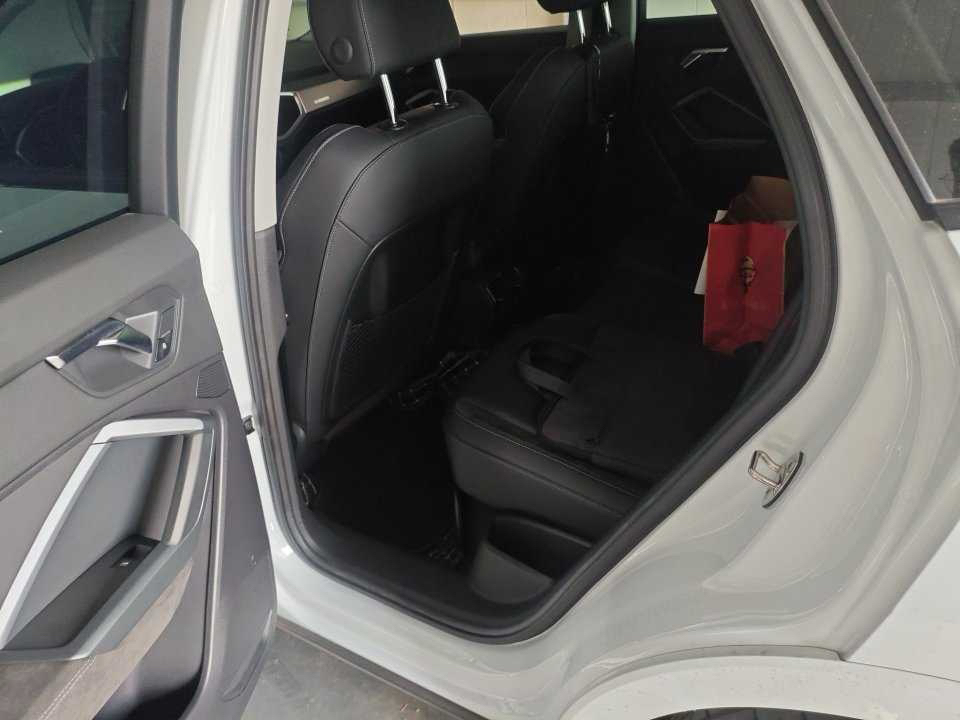 Audi Q3 2022 car image #7