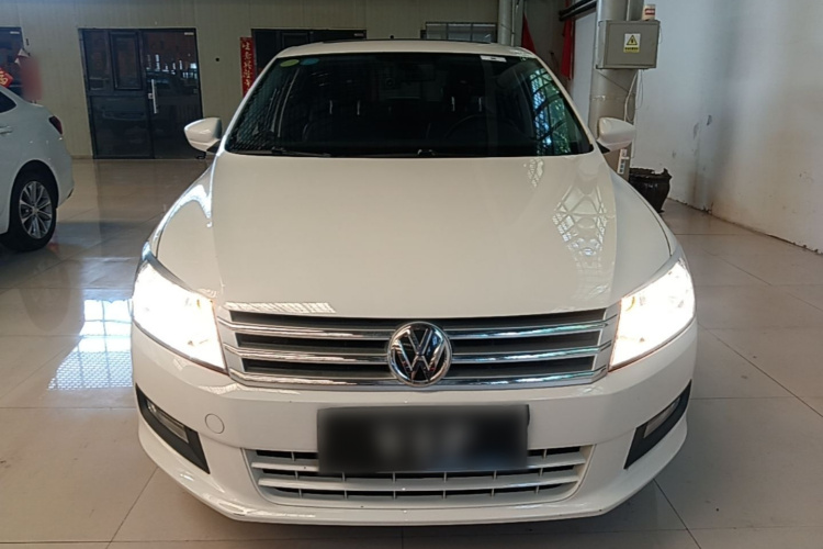 Volkswagen Santana 2016 car image #3