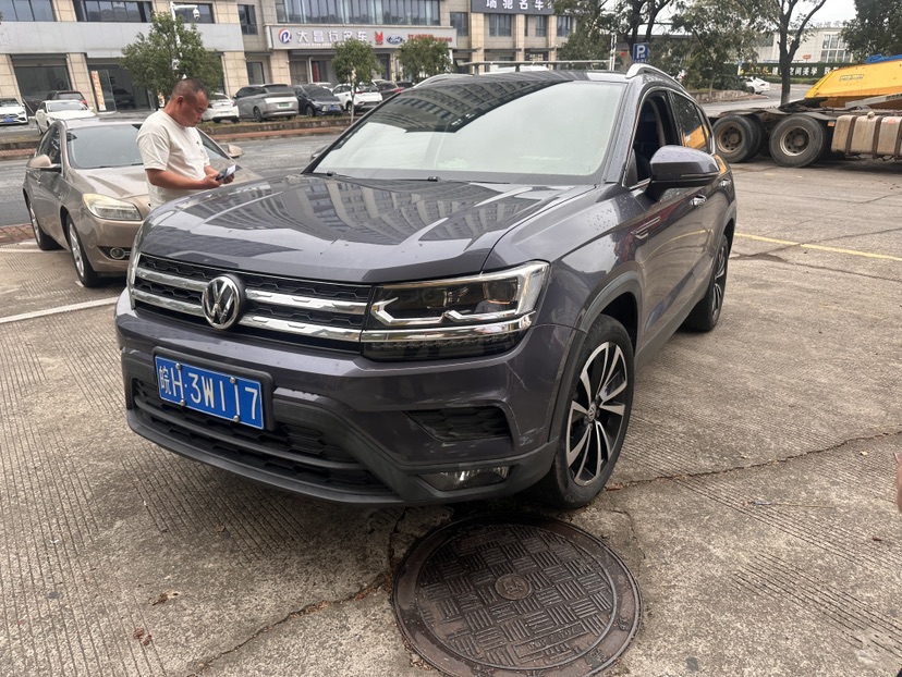 Volkswagen Tharu 2018 #2 Volkswagen Tharu 2018 immagine di auto #2