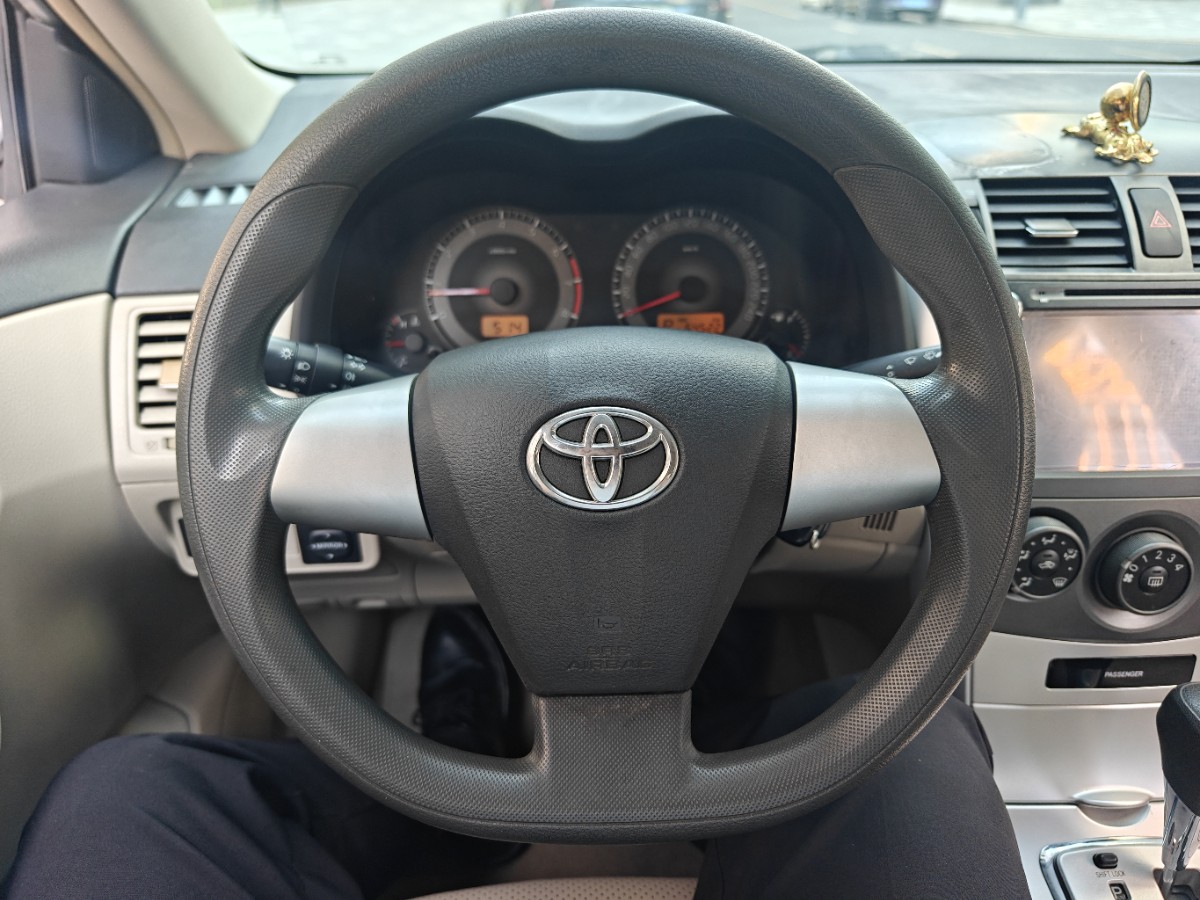 Toyota Corolla 2014 car image #3