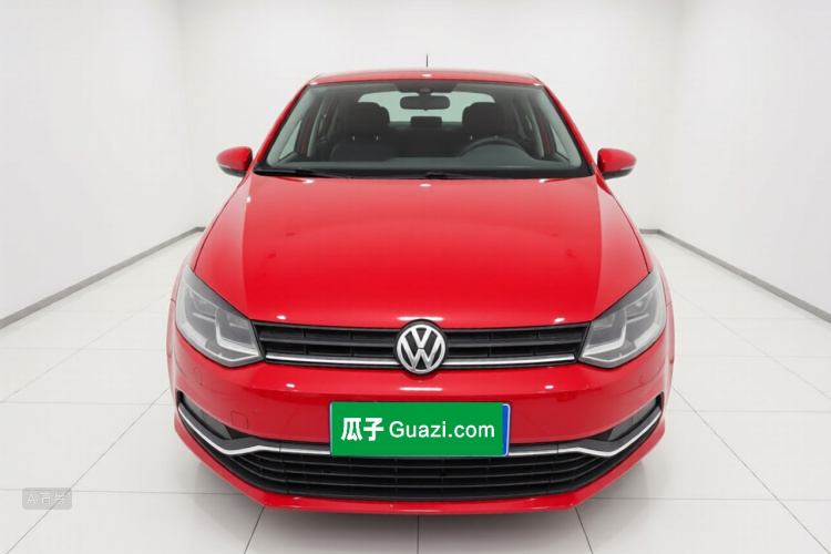 Volkswagen Polo 2014 car image #3