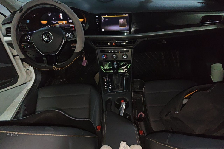 Volkswagen Lavida 2021 car image #11
