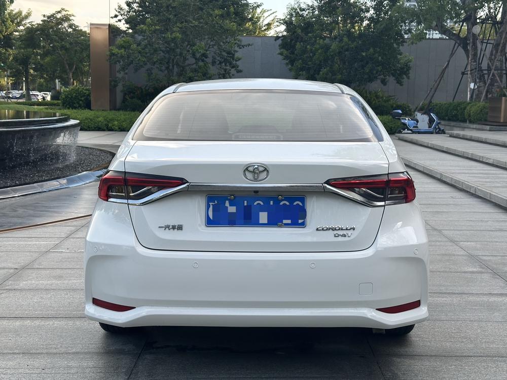 Toyota Corolla 2023 صورة سيارة #5