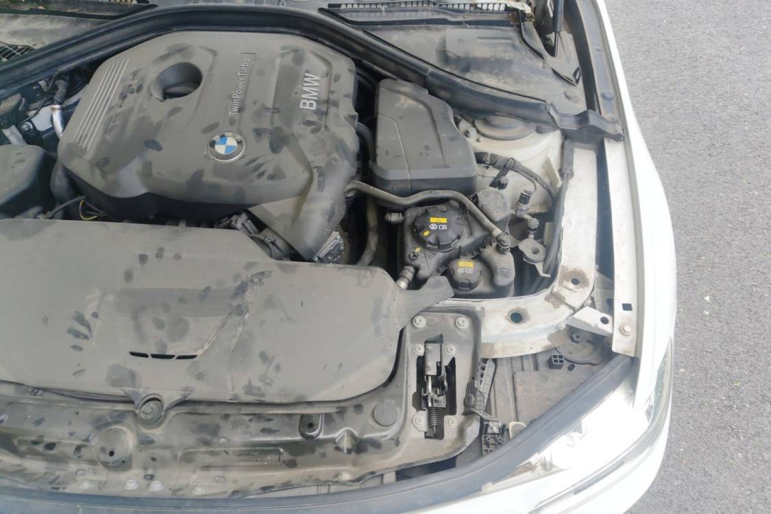 BMW 3 Series 2018 #12 BMW 3 Series 2018 car image #12