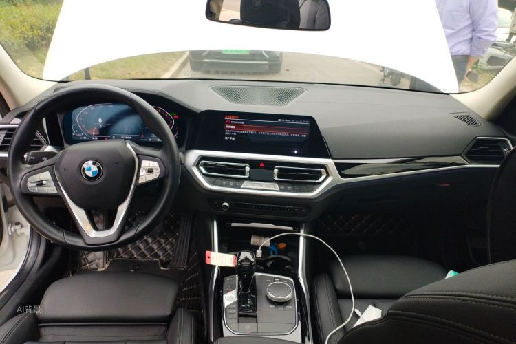 BMW 3 Series 2019 #11 BMW 3 Series 2019 car image #11