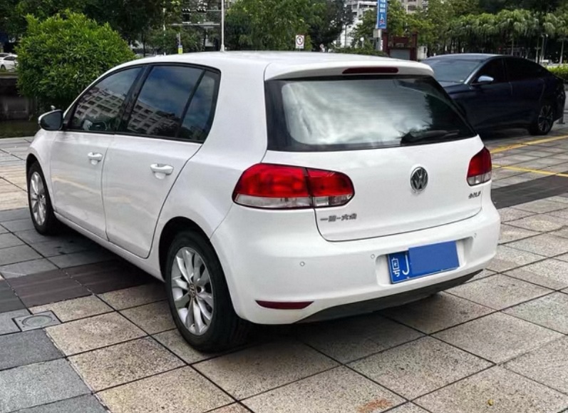 Volkswagen Golf 2011 #7 Volkswagen Golf 2011 car image #7