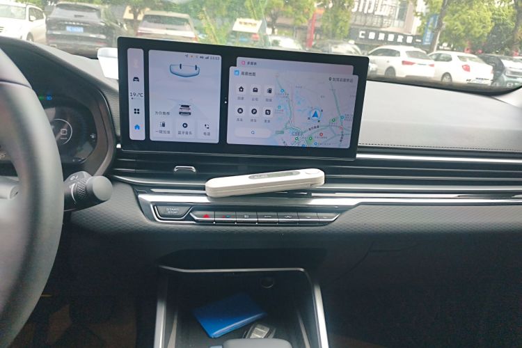 GEELY Emgrand 2024 изображение автомобиля #13