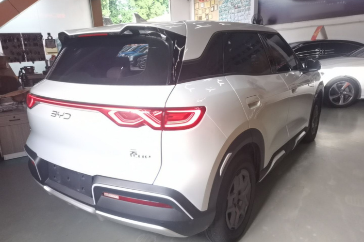 BYD YuanUP 2024 #7 BYD YuanUP 2024 immagine di auto #7