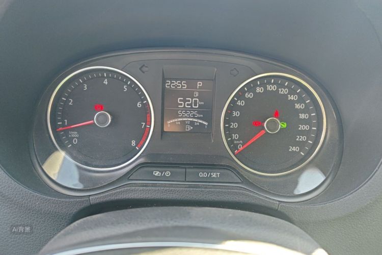 Volkswagen Polo 2016 car image #13