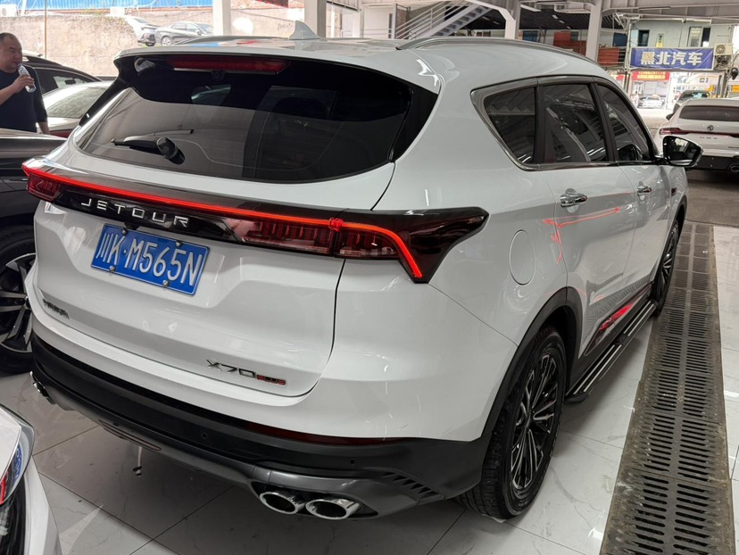 Jetour X70 PLUS 2022 car image #7