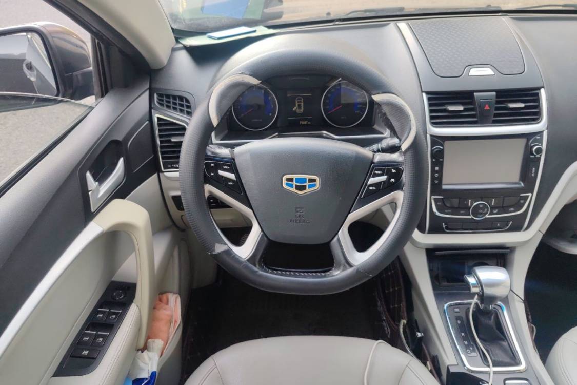 GEELY Emgrand 2015 #22 GEELY Emgrand 2015 image de voiture #22