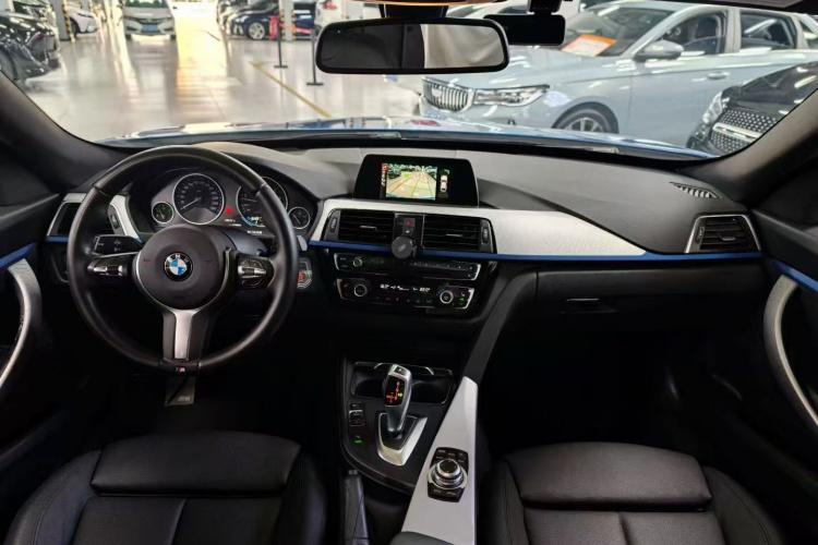 BMW 3 Series GT 2017 car image #10