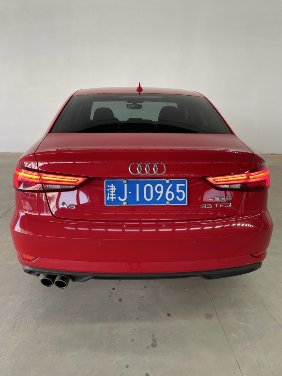 Audi A3 2018 car image #8