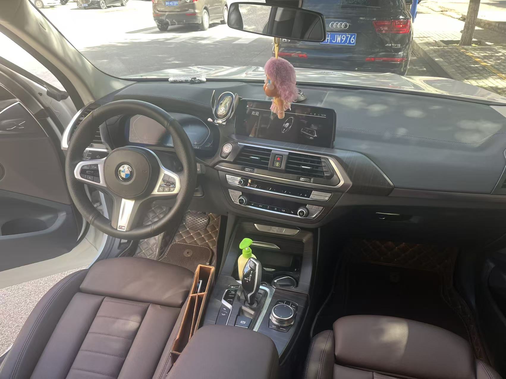 BMW X3 2021 car image #10
