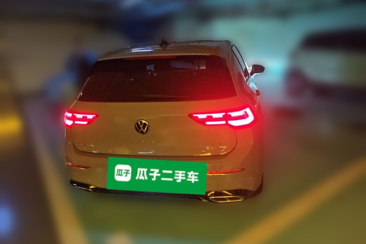 Volkswagen Golf 2024 car image #6