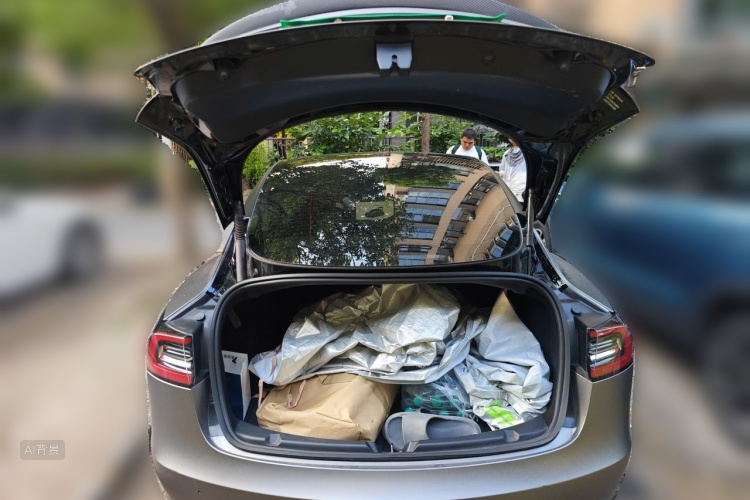 Tesla Model 3 2023 car image #21
