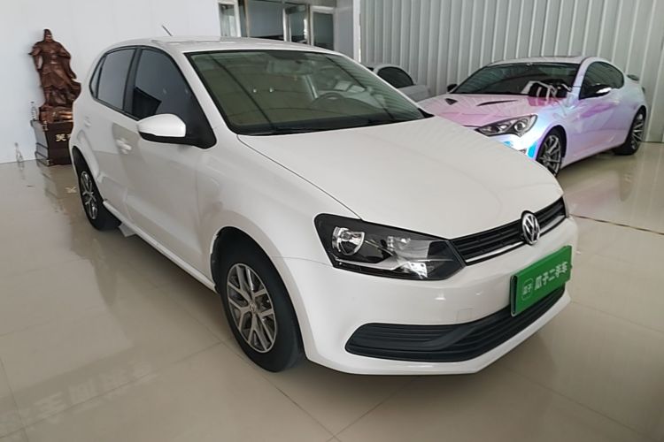 Volkswagen Polo 2019 car image #4