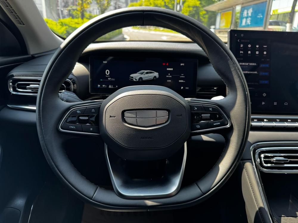 GEELY Emgrand 2026 #18 GEELY Emgrand 2026 image de voiture #18